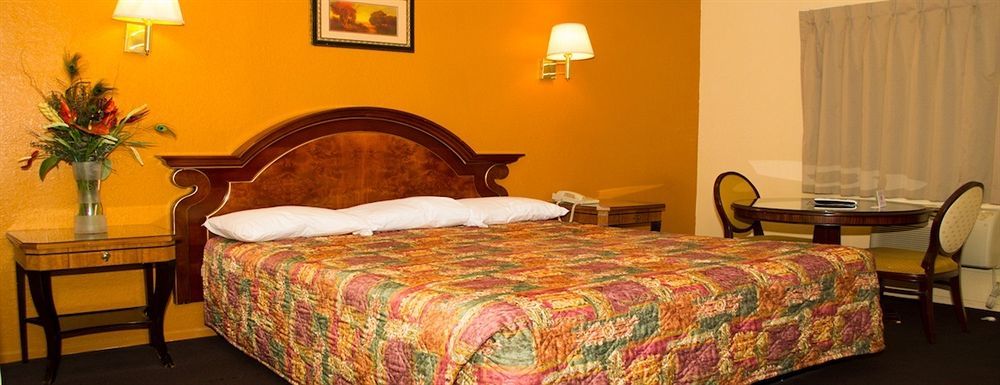 Sunset Motel Pomona Εξωτερικό φωτογραφία