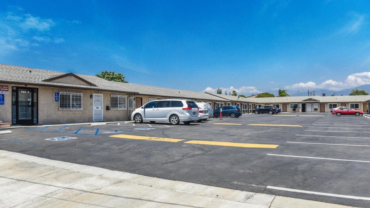 Sunset Motel Pomona Εξωτερικό φωτογραφία
