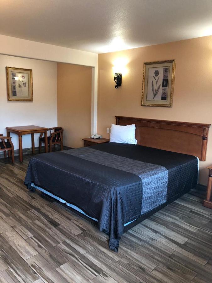 Sunset Motel Pomona Εξωτερικό φωτογραφία