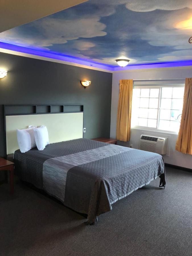 Sunset Motel Pomona Εξωτερικό φωτογραφία